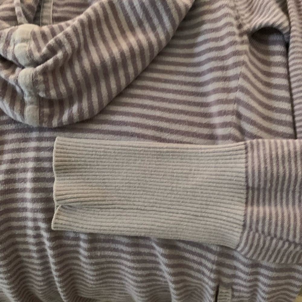 RVCA zips front hoodies Purple striped